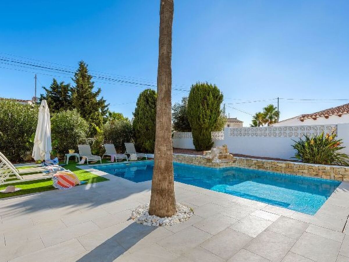 Villa K9 Ortenbach à Calpe - 5 chambres, terrain 650 m² - Photo 32