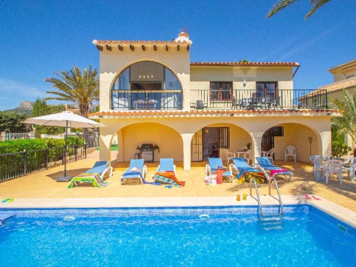 Villa Cohete à Calpe : 3 chambres, terrain 960 m² - Photo 1