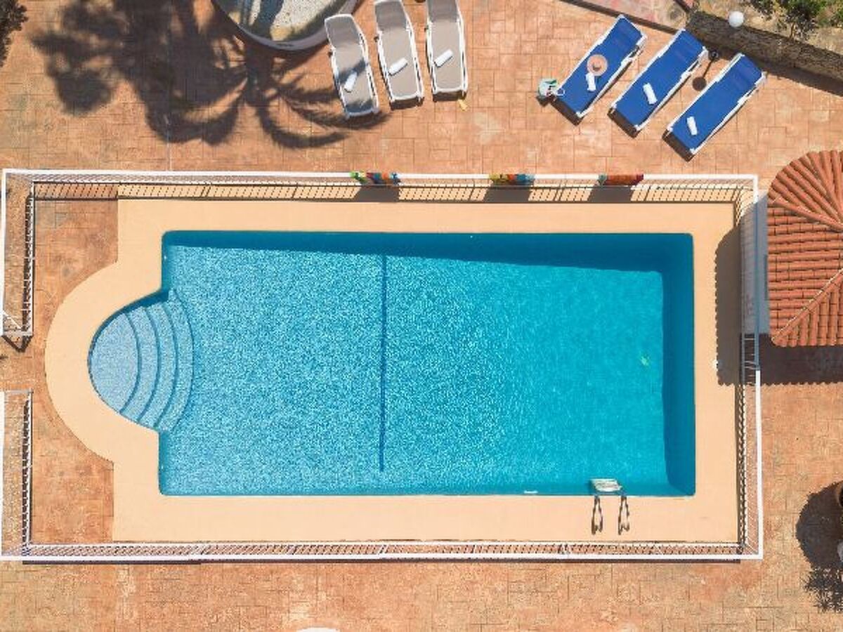 Villa Rocky - 6 chambres, piscine et terrain 2000m² - Photo 3