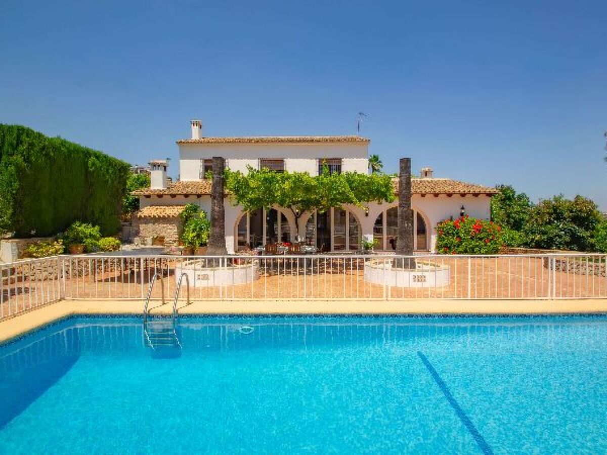 Villa Rocky - 6 chambres, piscine et terrain 2000m² - Photo 12