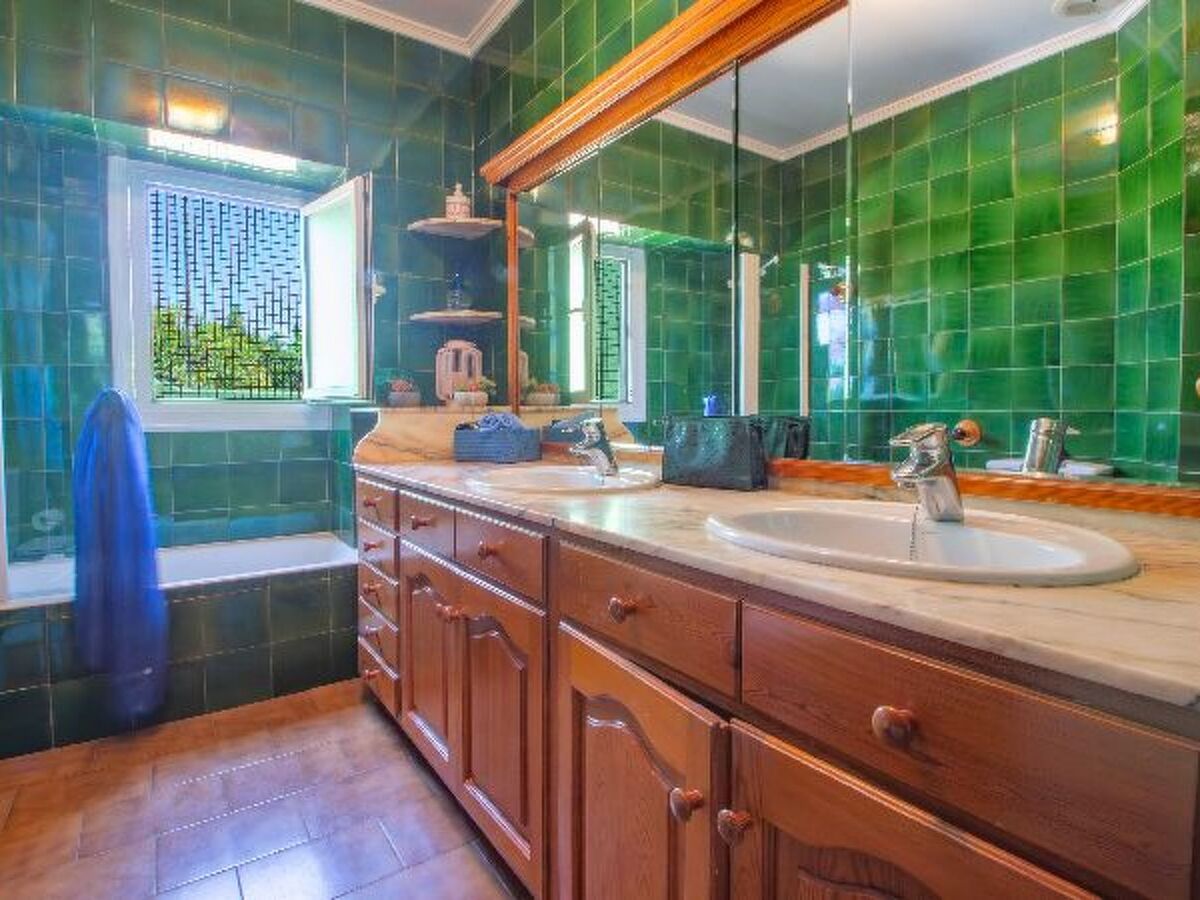 Villa Rocky - 6 chambres, piscine et terrain 2000m² - Photo 41