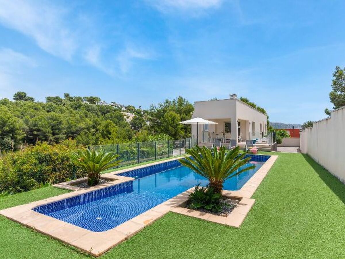 Villa Kobe à Moraira : 4 chambres, piscine 8x4m - Photo 1