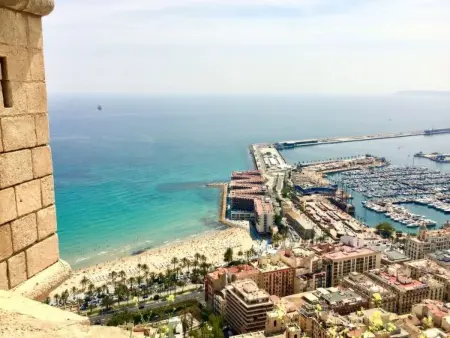 Appartement front de mer avec balcon à Alicante : photo 22