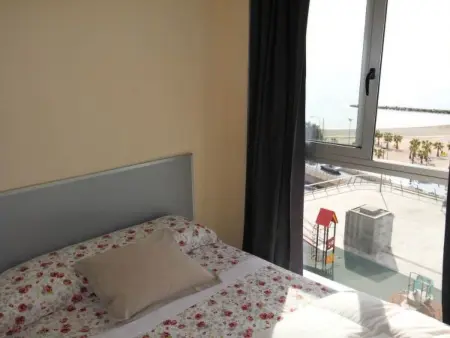 Appartement vue mer front de plage à Alicante : photo 6