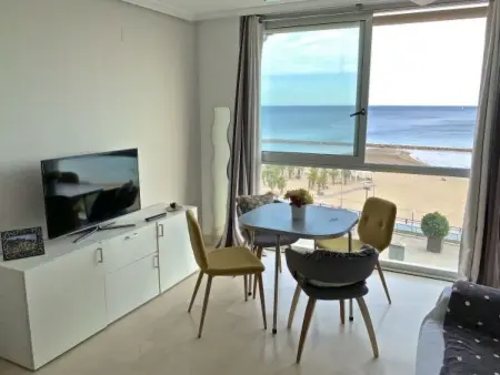 Appartement vue mer front de plage à Alicante : photo 9