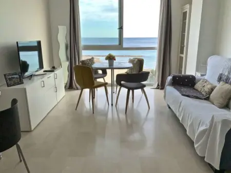 Appartement vue mer front de plage à Alicante : photo 13