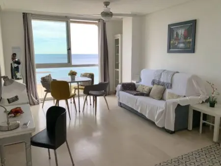 Appartement vue mer front de plage à Alicante : photo 14