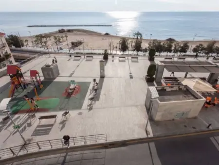 Appartement vue mer front de plage à Alicante : photo 22
