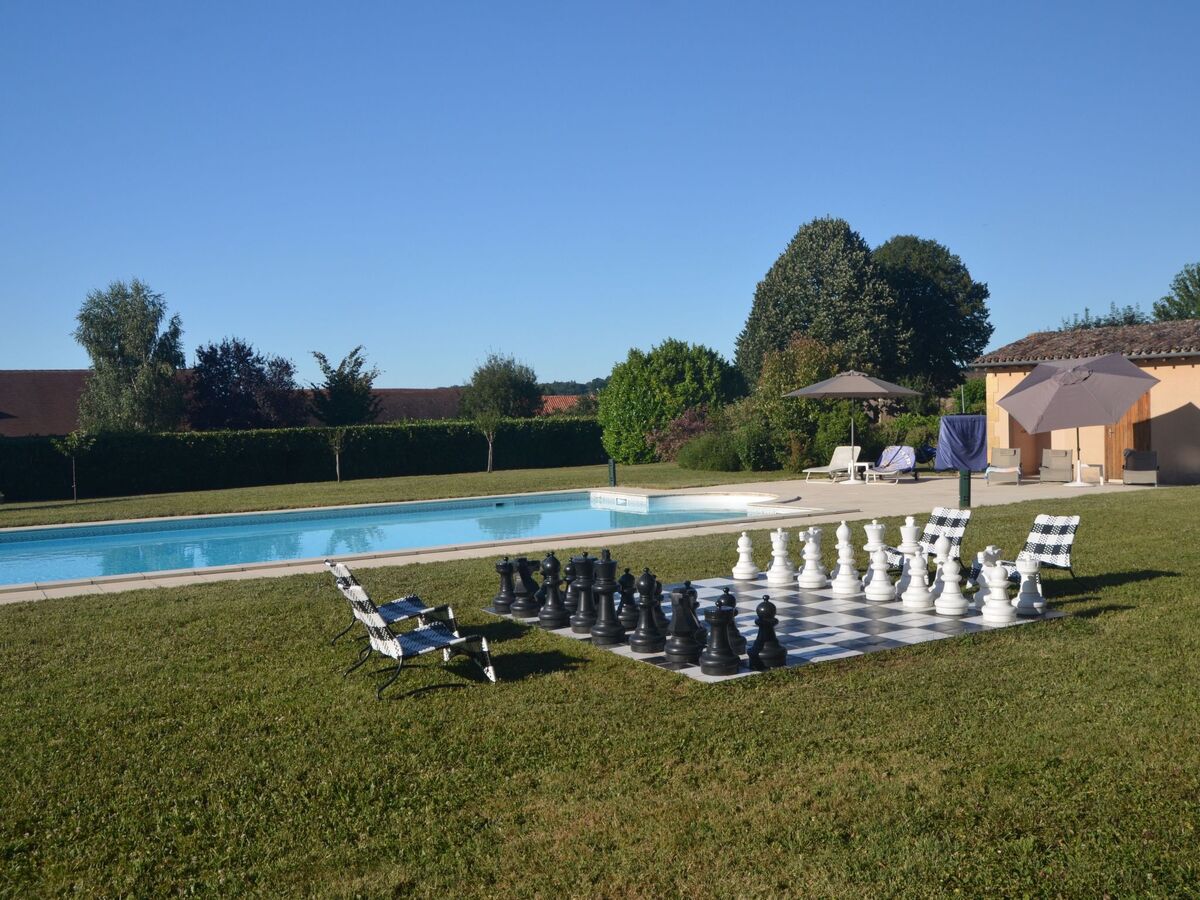 Maison historique de 1870 avec piscine privée à Courses de Pile - Photo 5