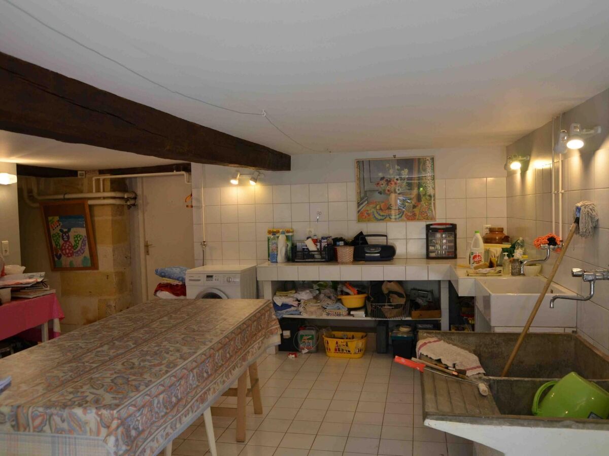 Maison historique de 1870 avec piscine privée à Courses de Pile - Photo 8