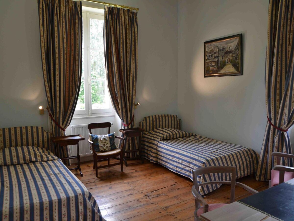 Maison historique de 1870 avec piscine privée à Courses de Pile - Photo 17