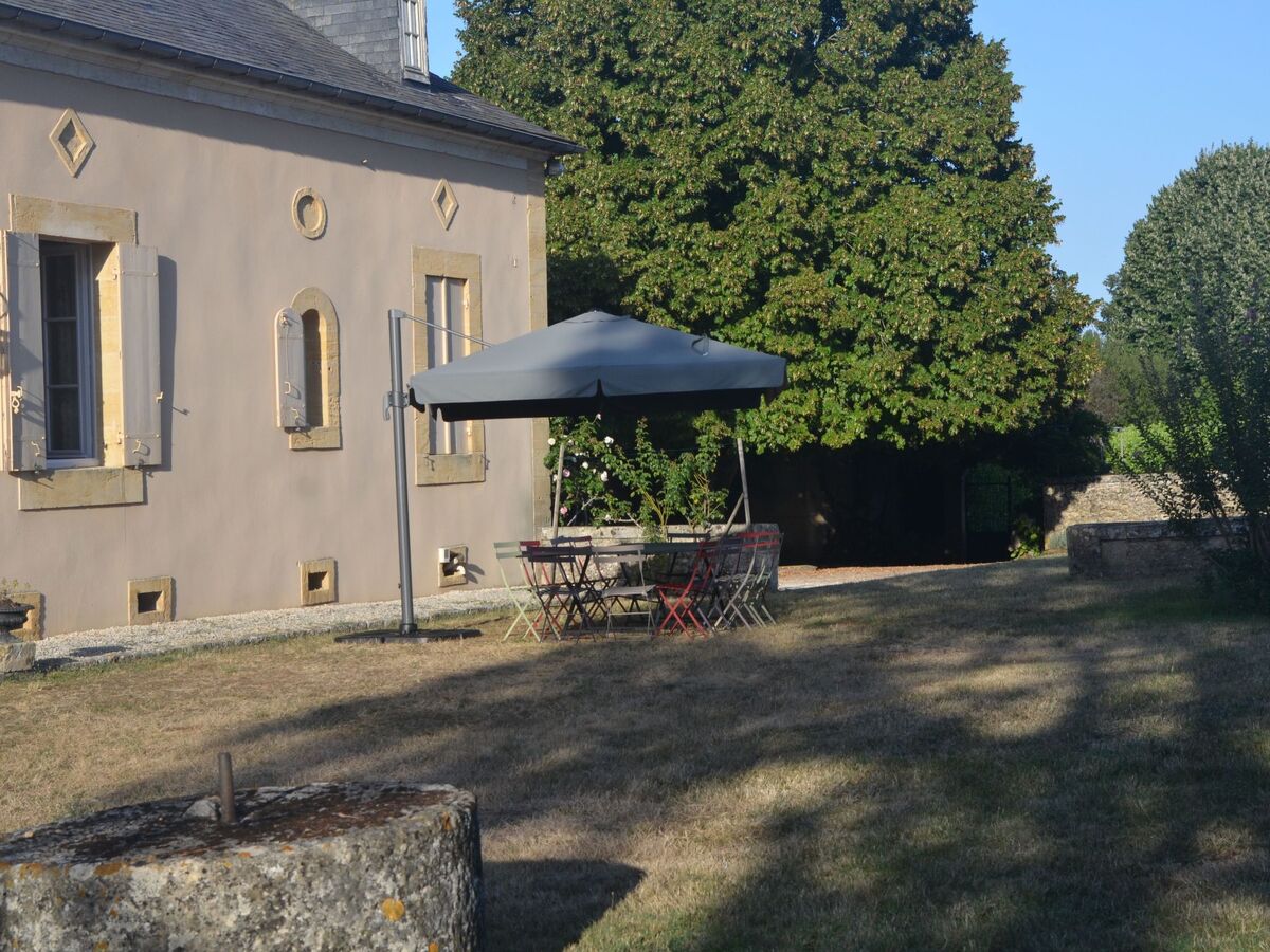 Maison historique de 1870 avec piscine privée à Courses de Pile - Photo 36
