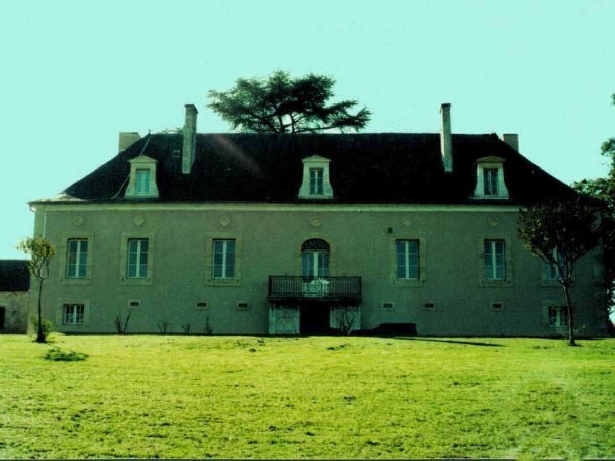 Maison historique de 1870 avec piscine privée à Courses de Pile - Photo 40