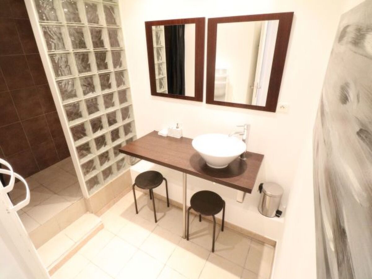 Appartement 2 pièces refait à neuf, 4 min du Palais - Photo 20