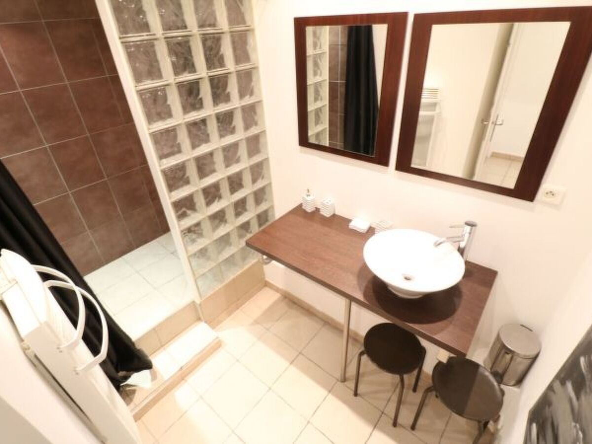 Appartement 2 pièces refait à neuf, 4 min du Palais - Photo 24