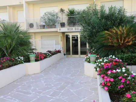Appartement vue mer 2 chambres front de plage à Cannes : photo 15