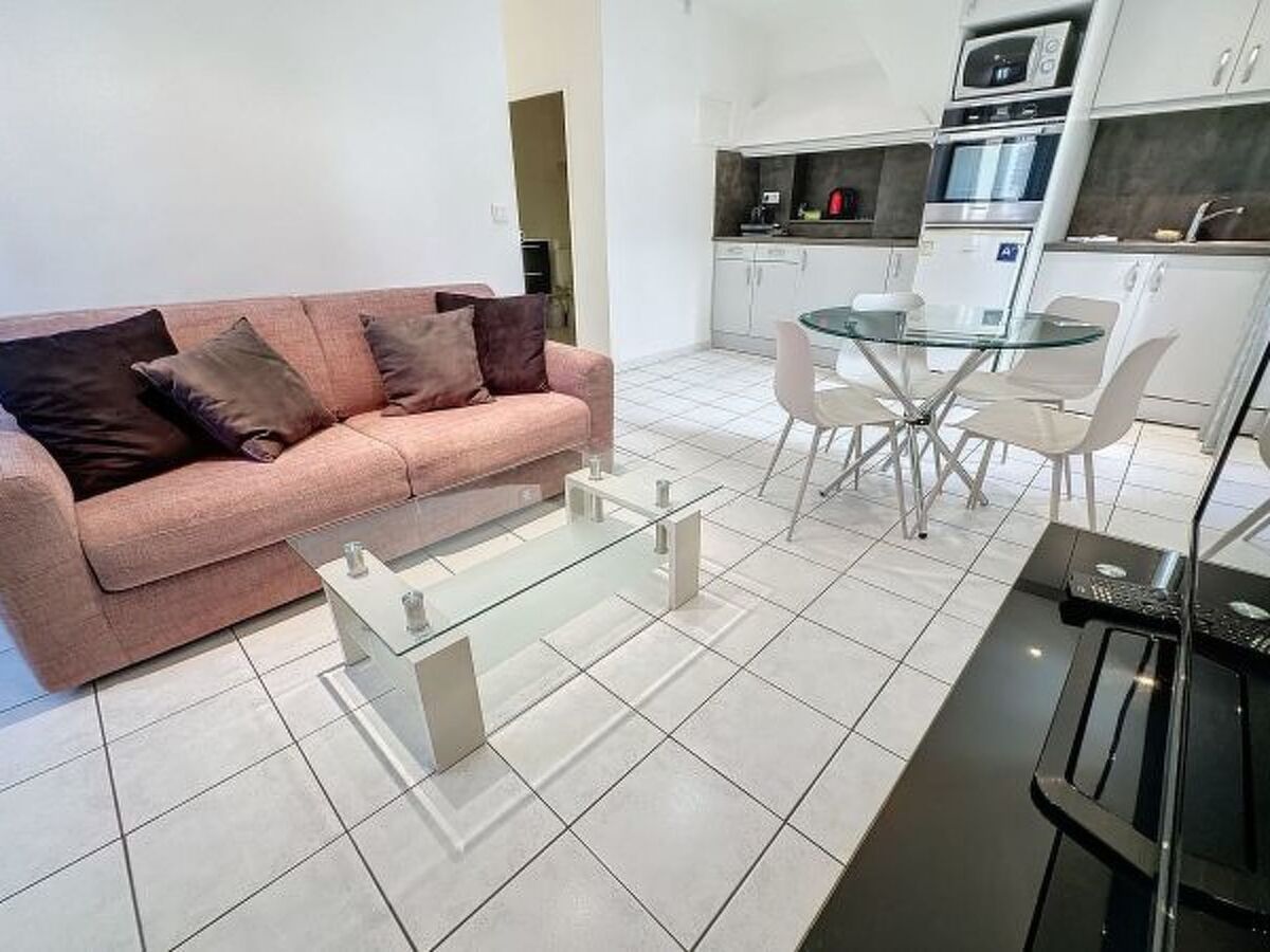 Appartement 2 pièces à 100m du Palais des Festivals - Photo 13
