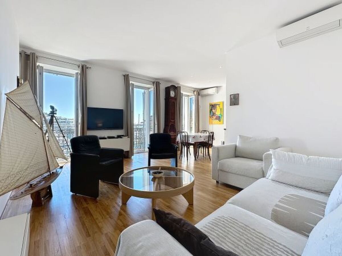 Studio 50 m² vue port et mer à Cannes - Photo 14