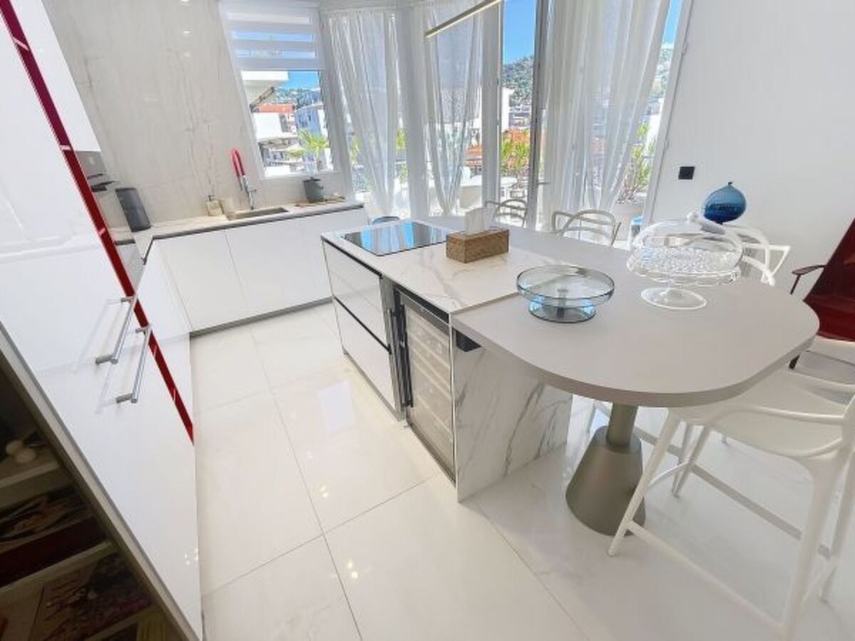 Penthouse 3 chambres avec terrasse 100 m² à Cannes - Photo 17