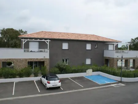 Appartement T3 climatisé avec piscine à Ghisonaccia : photo 8
