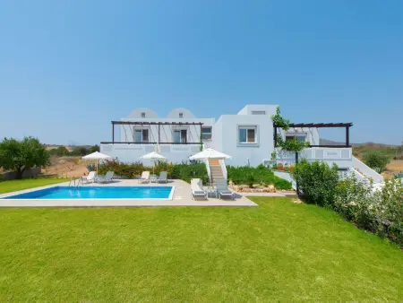 Location maison à Gennadi, Ferienvilla Orianna Meerblick