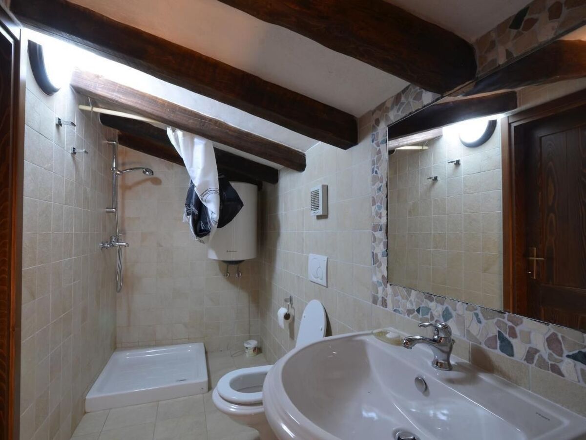 Maison en pierre Istrie, village historique Kotli - Photo 16