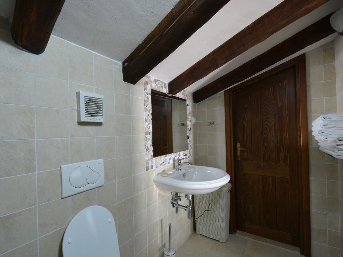 Maison en pierre Istrie, village historique Kotli - Photo 18
