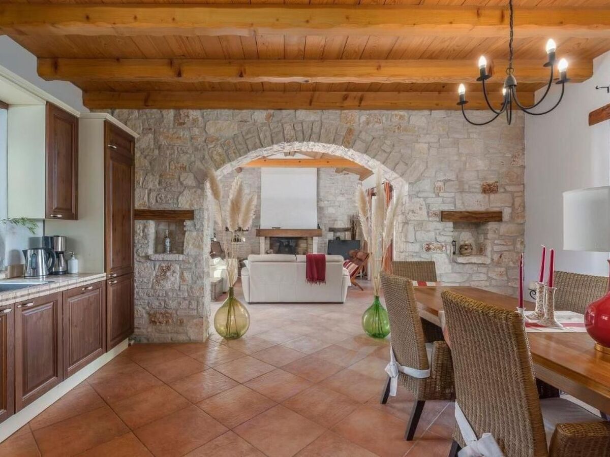 Villa Livia, maison pierre avec piscine à Buzet - Photo 5