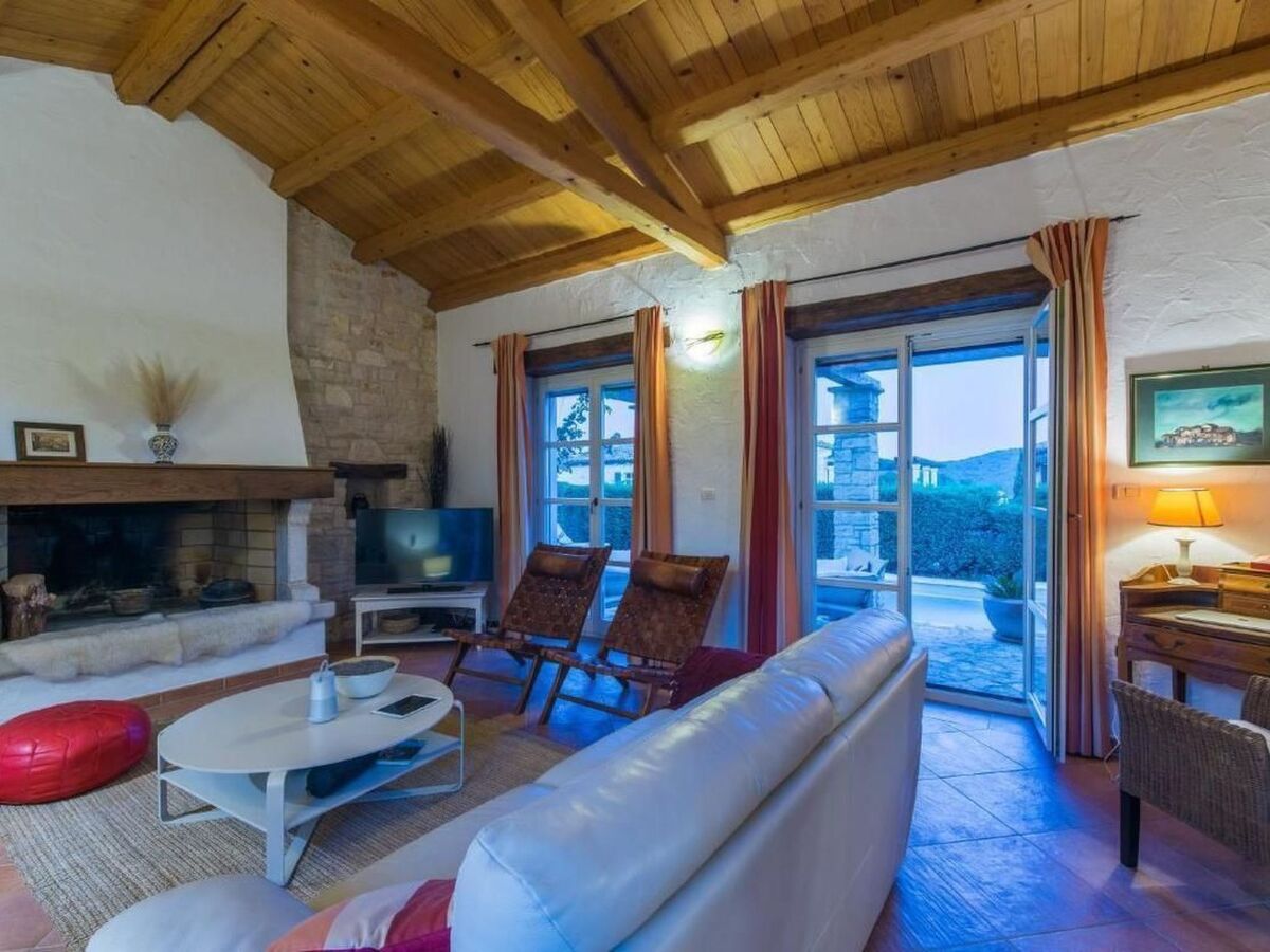 Villa Livia, maison pierre avec piscine à Buzet - Photo 10