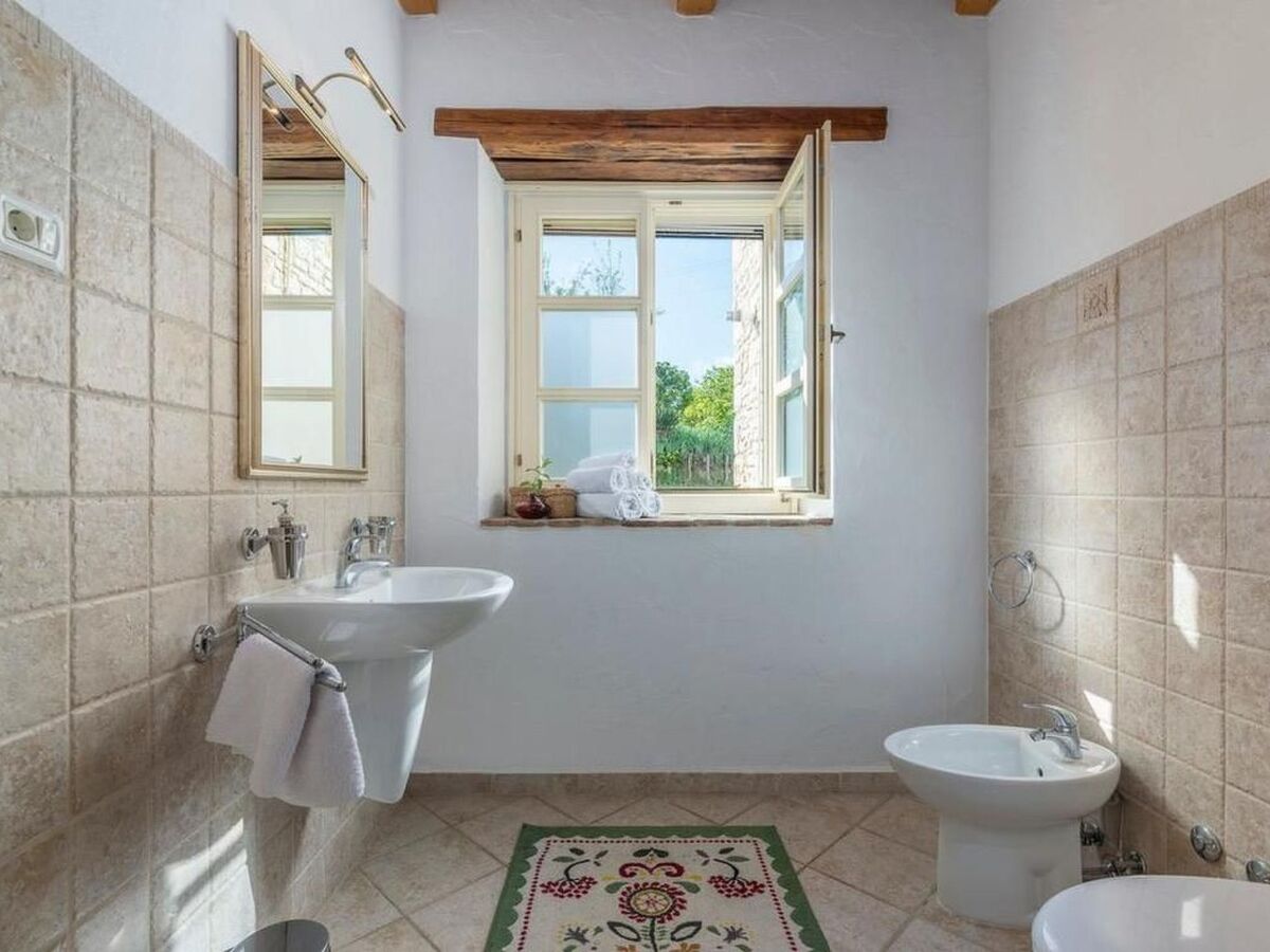 Villa Livia, maison pierre avec piscine à Buzet - Photo 19
