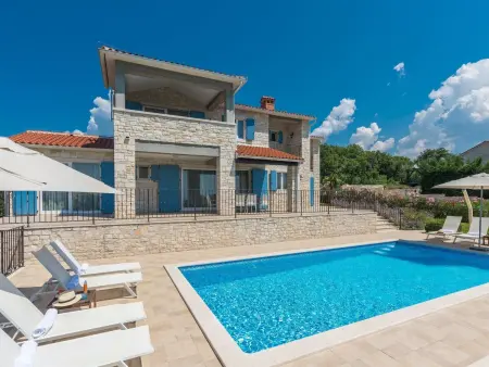 Villa Sterpazzi : 4 chambres, piscine chauffée et sauna : photo 6