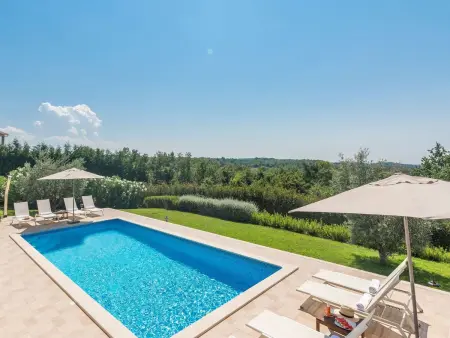 Villa Sterpazzi : 4 chambres, piscine chauffée et sauna : photo 11