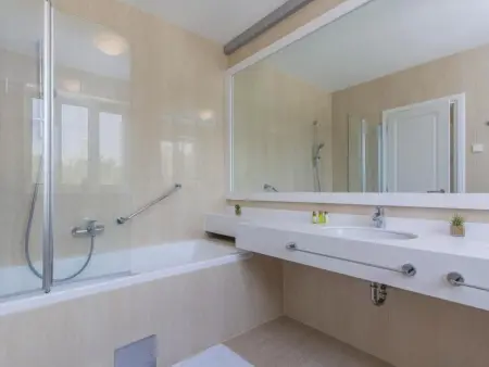 Villa Sterpazzi : 4 chambres, piscine chauffée et sauna : photo 41