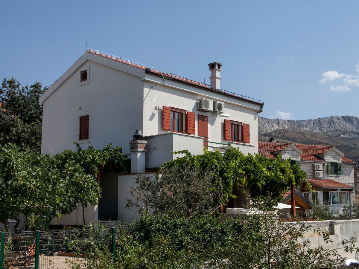 Maison Mravince avec jacuzzi, jardin et vue mer - Photo 2