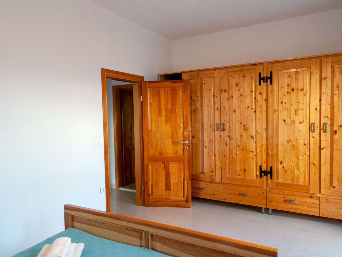 Maison Mravince avec jacuzzi, jardin et vue mer - Photo 16