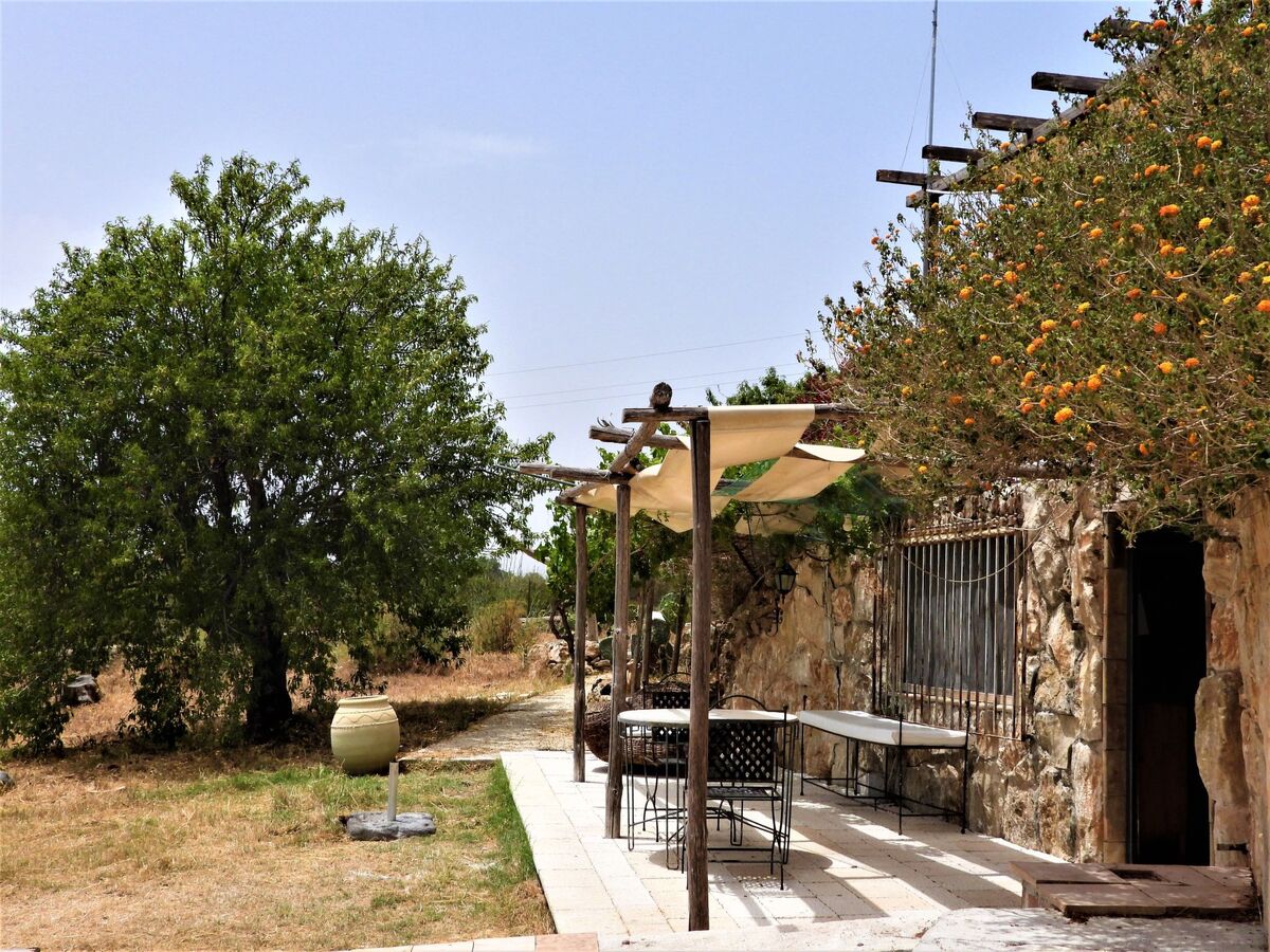 Studio avec jacuzzi et terrasse à Calabernardo - Photo 4
