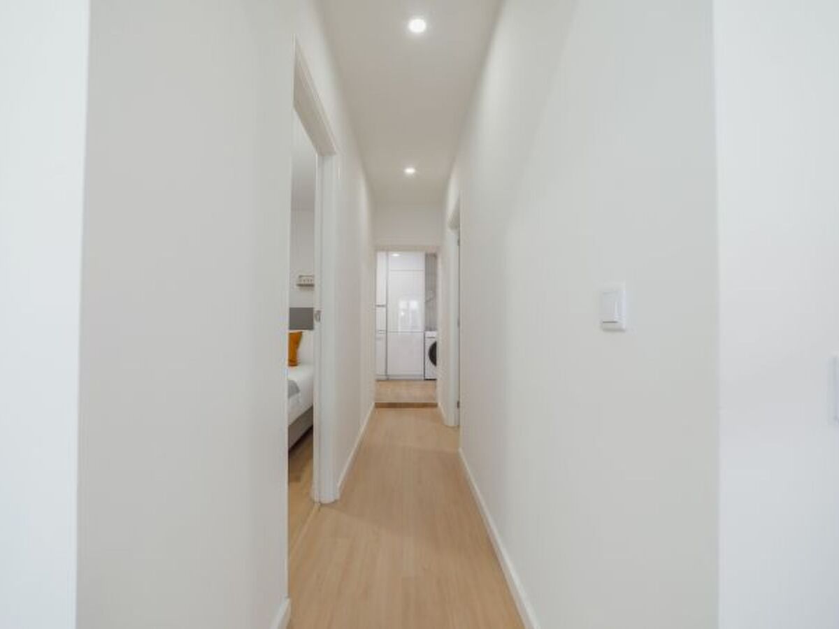 Appartement design face à l'église de Lapa, Porto - Photo 10