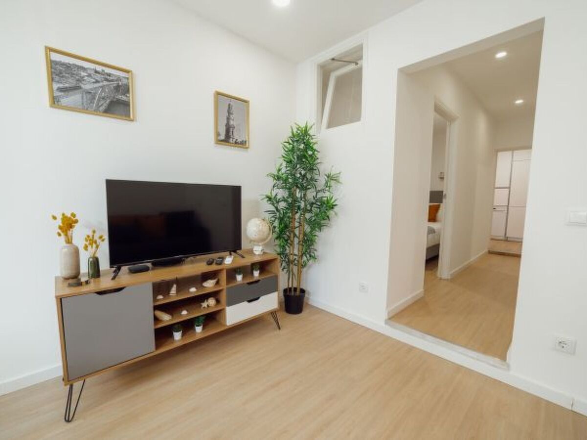 Appartement design face à l'église de Lapa, Porto - Photo 31
