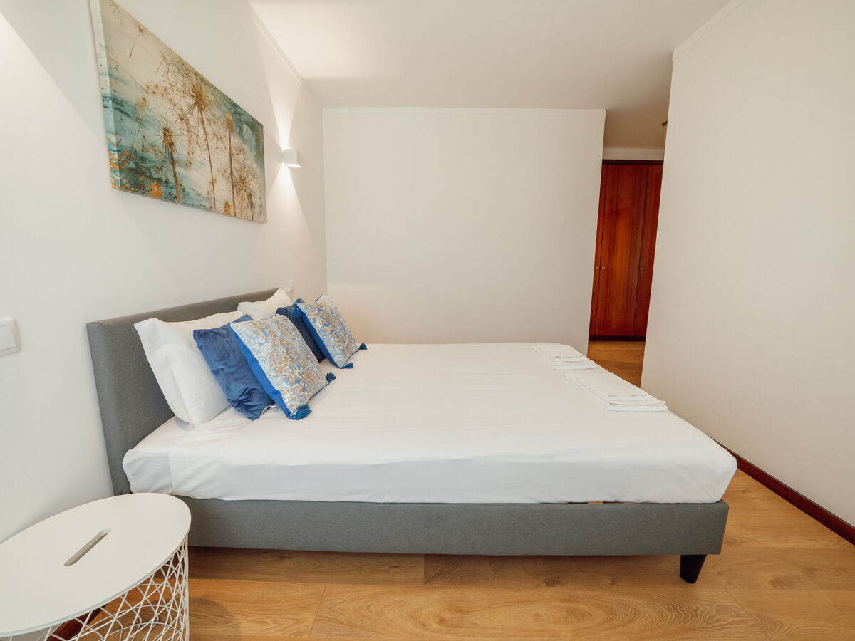 Apt 4 chambres vue mer à Porto, 179 m², terrasse 54 m² - Photo 17