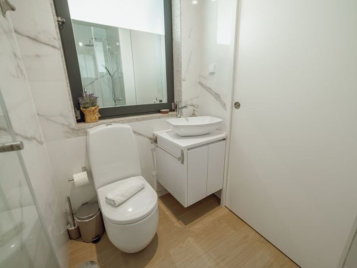 Studio 35m² Porto centre, à 2 min de l'Avenue des Alliés - Photo 11