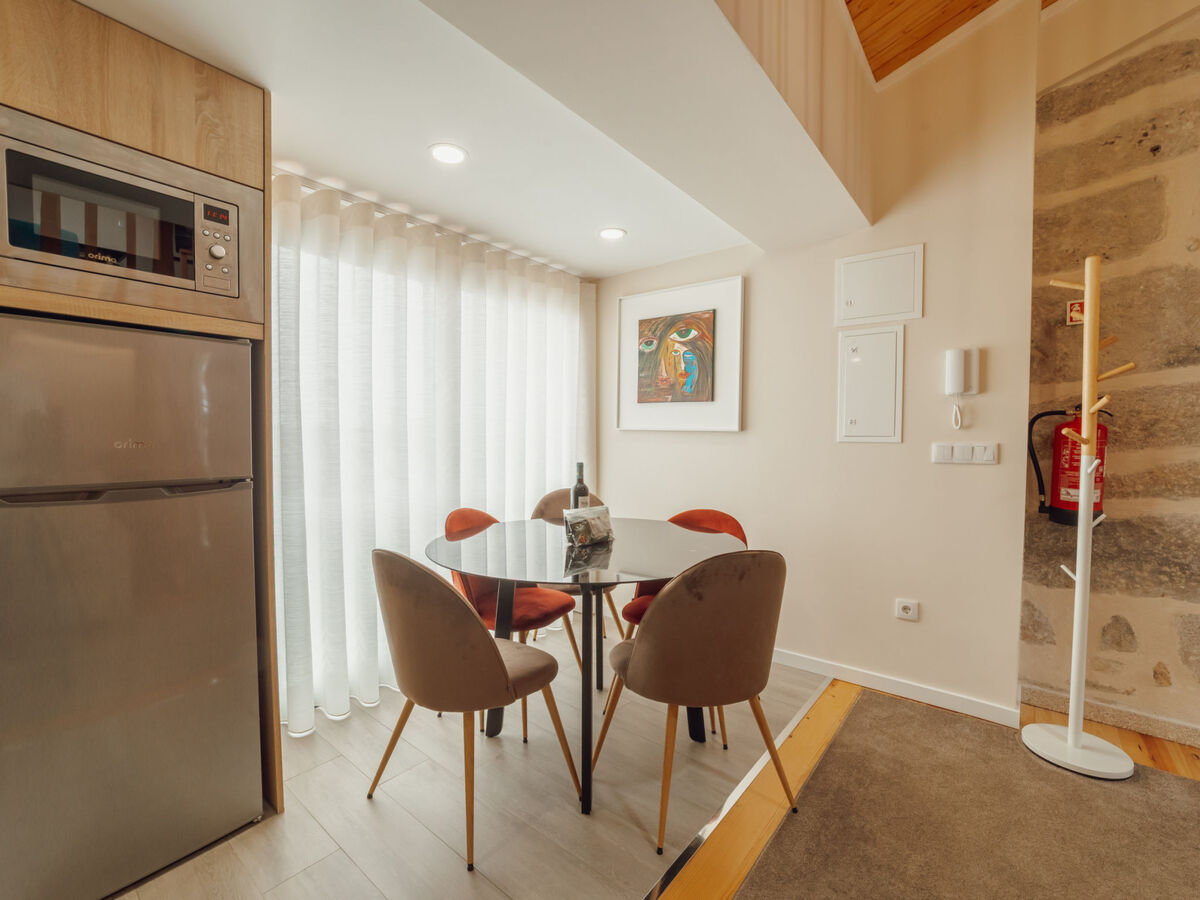 Appartement 5 personnes centre Porto, immeuble récent - Photo 12