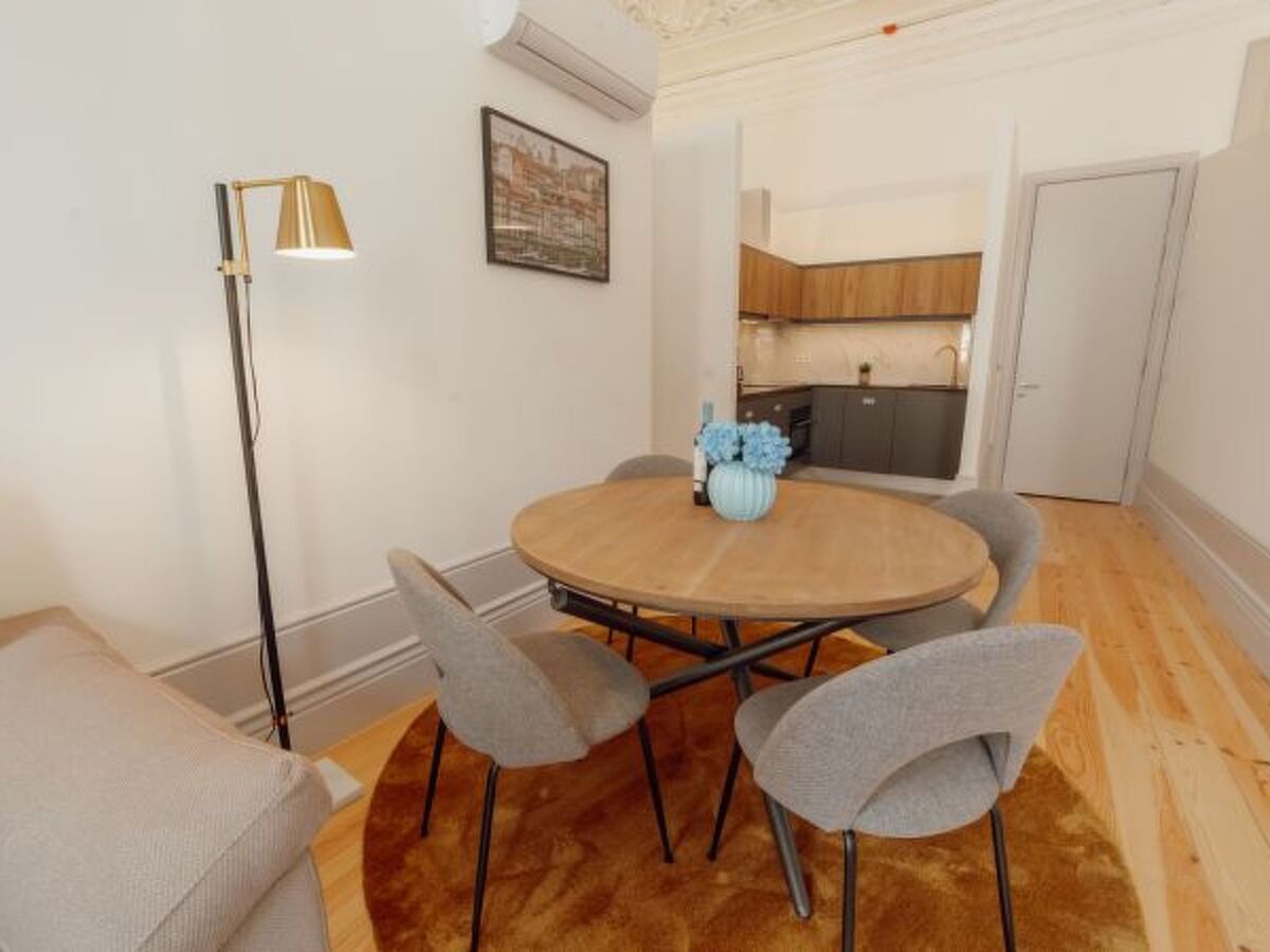 Appartement 68 m² à Porto, face au marché de Bolhão - Photo 10