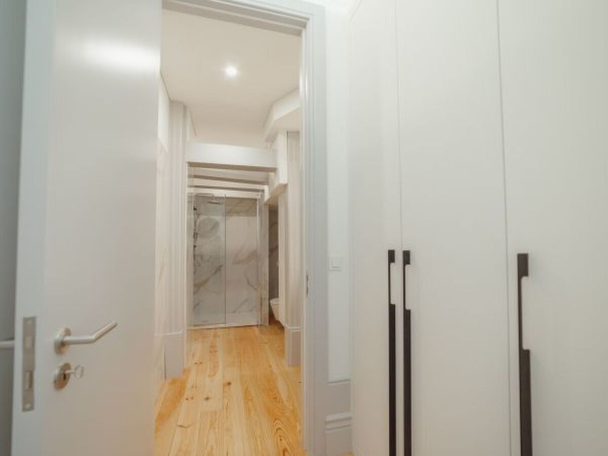 Appartement 68 m² à Porto, face au marché de Bolhão - Photo 13