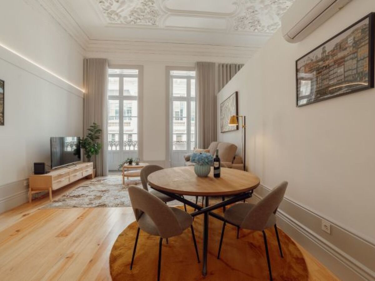 Appartement 68 m² à Porto, face au marché de Bolhão - Photo 15