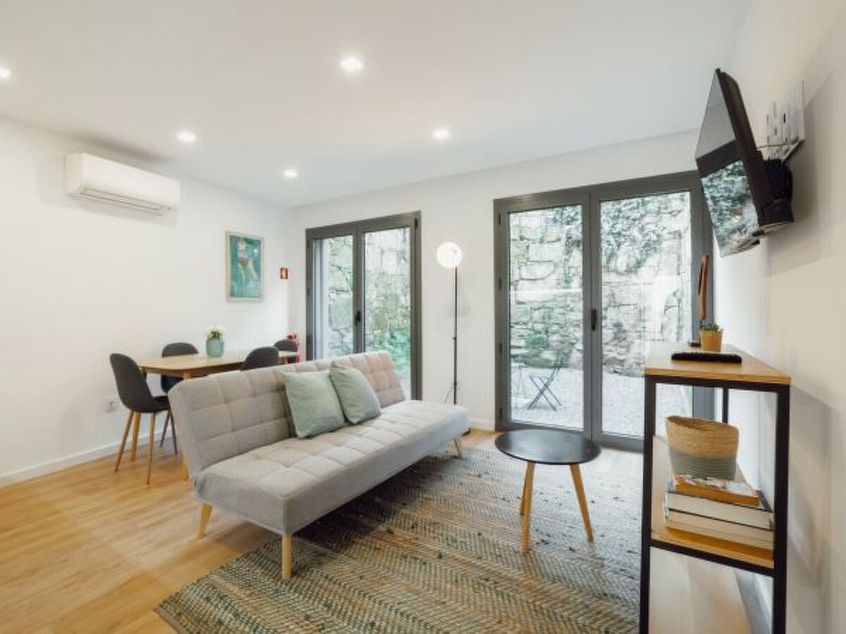 Appartement design avec terrasse face à la gare, Porto - Photo 7