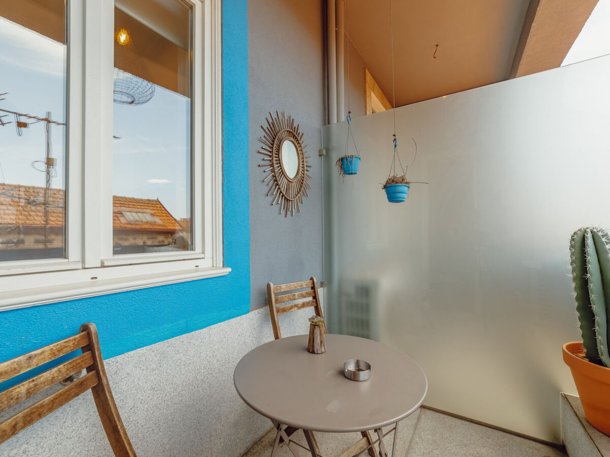Studio moderne avec terrasse au cœur de Porto - Photo 2