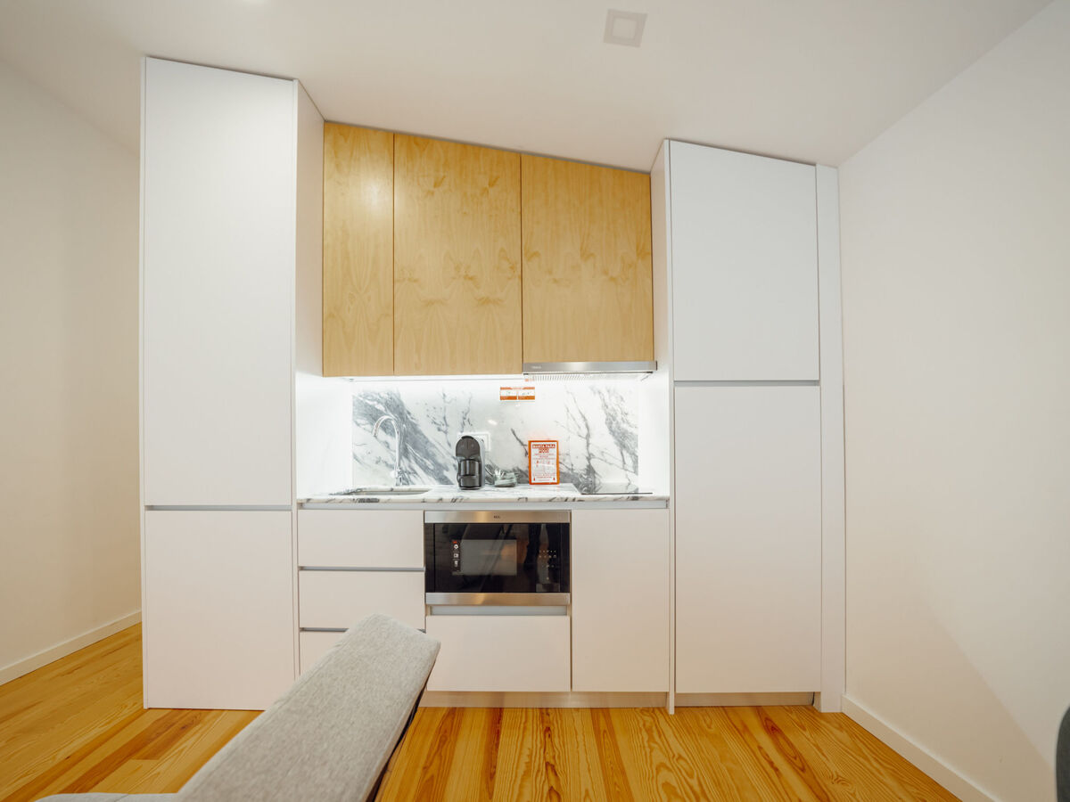Appartement design 42m² avec terrasse à Porto - Photo 8