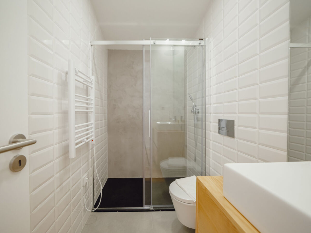 Appartement design 42m² avec terrasse à Porto - Photo 9