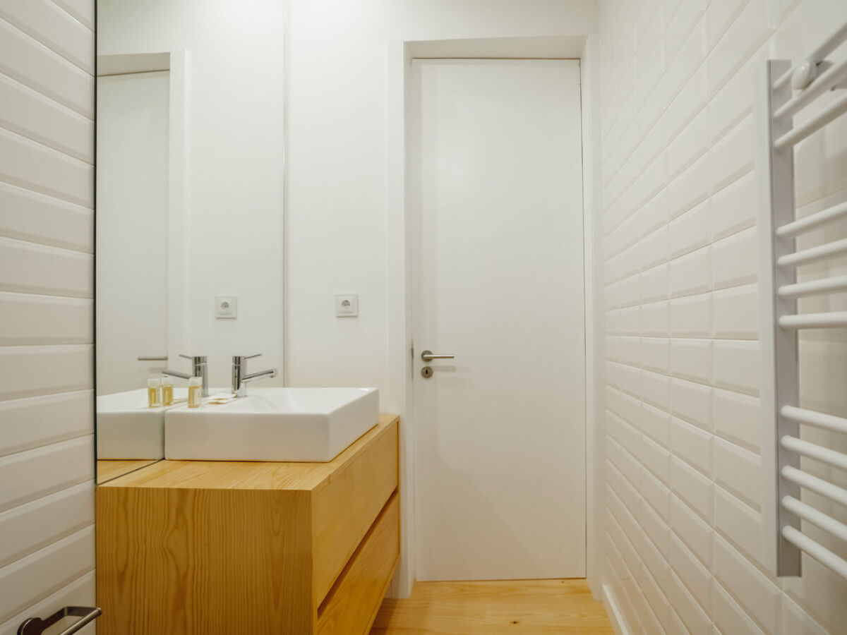 Appartement design 42m² avec terrasse à Porto - Photo 10