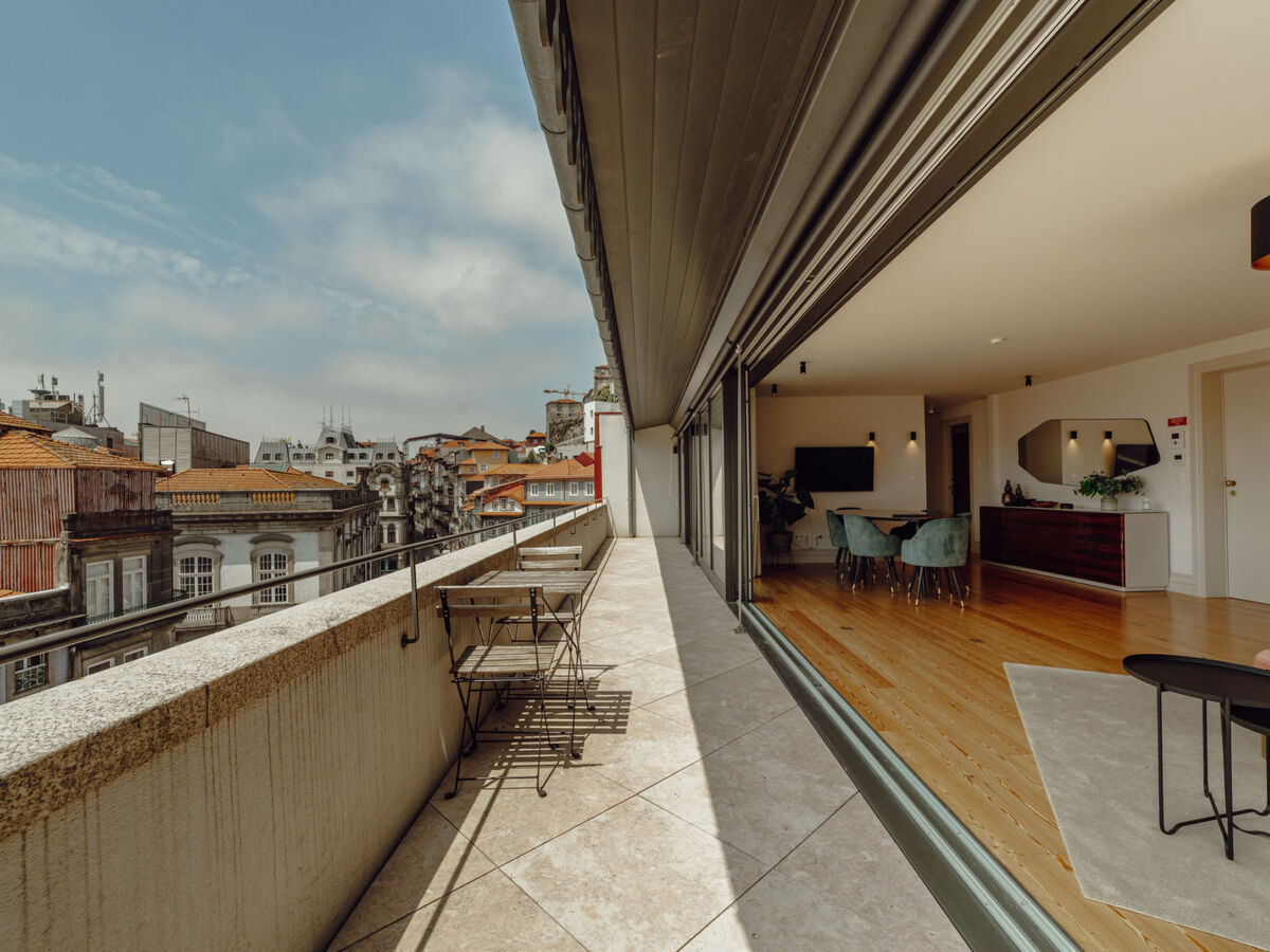 Studio penthouse Porto avec vue Douro et terrasse 26m² - Photo 2
